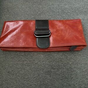 Shiraleah Harper Clutch.